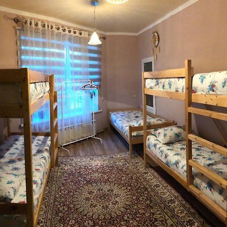 Hostel Arzy Atyraū Esterno foto