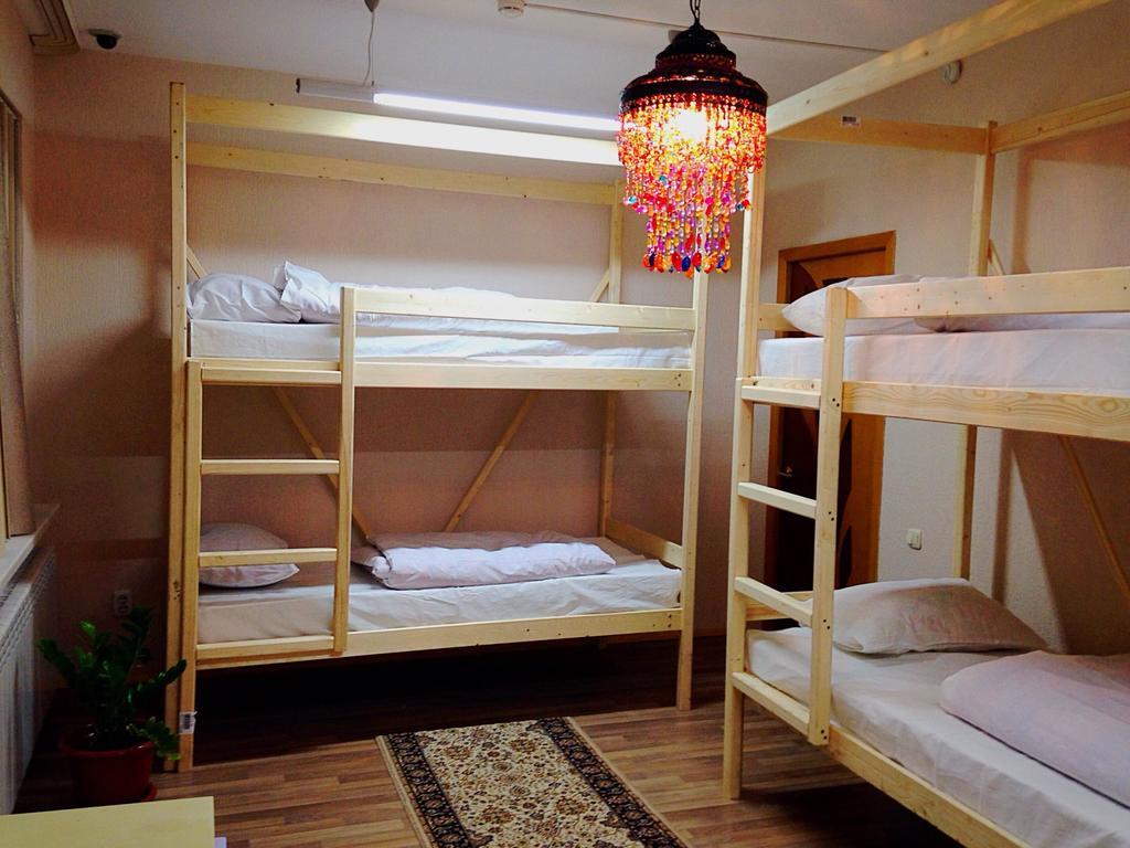 Hostel Arzy Atyraū Esterno foto